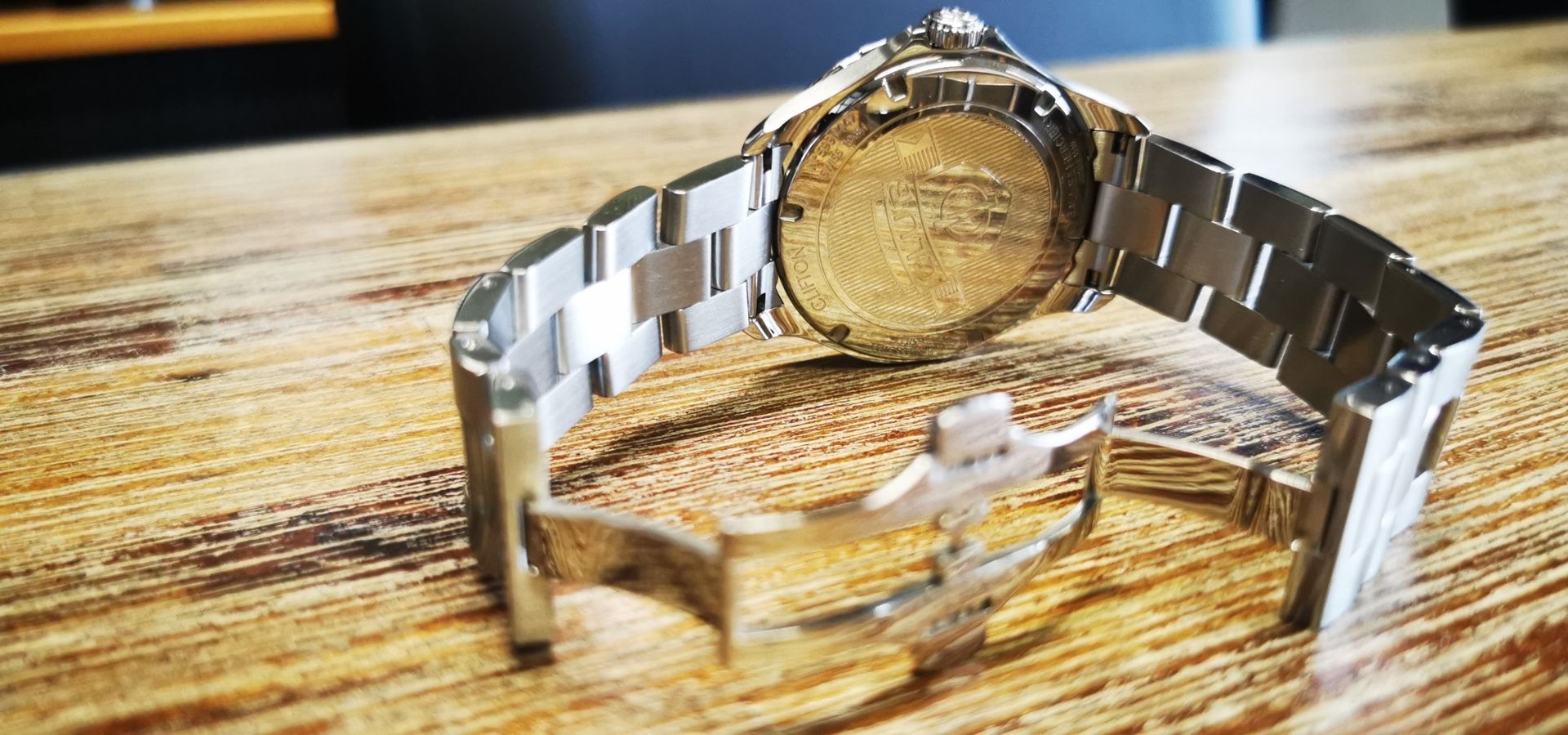 Test d’étanchéité Baume & Mercier Clifton après réparation